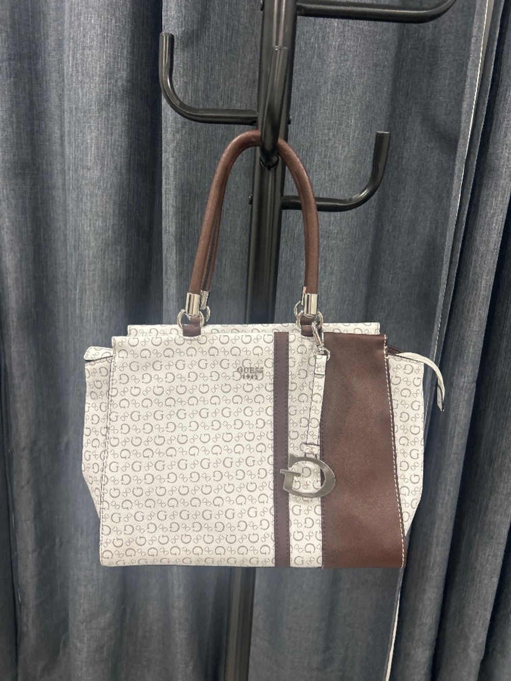 Guess White and Brown Purse